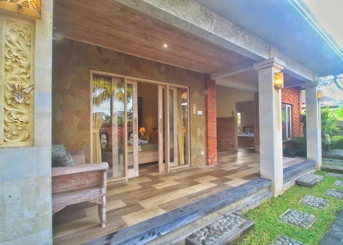 The Suci Sari Villa