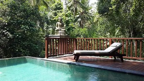 Villa The Suci Sari *